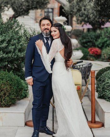 شاهد .. نجمة تركية تدخل القفص الذهبي .. وهكذا أطلّت