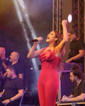 شاهد .. كارول سماحة تطرب أهل طرابلس.. وليلة لا مثيل لها