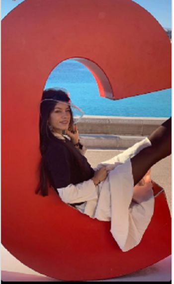 شاهد .. بالصور- سينتيا خليفة تتألق بأحدث إطلالاتها