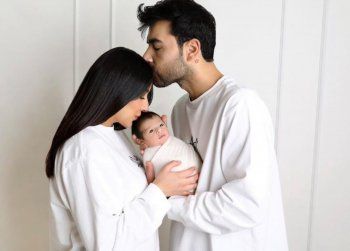 شاهد .. فرح الهادي تكشف عن وجه ابنها آدم بعدما كانت أكدت وزوجها عدم إقدامهما على الأمر-بالصور