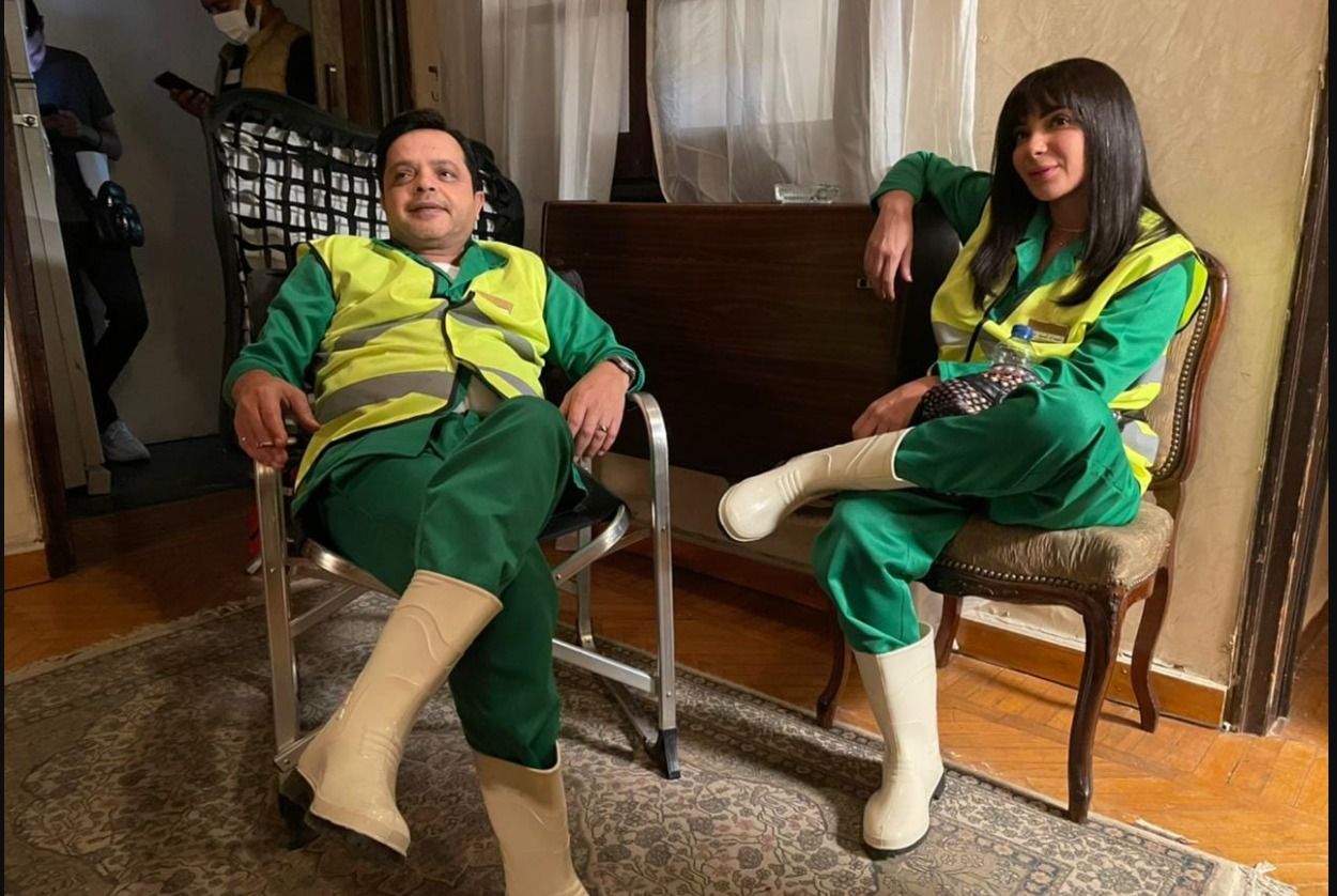 تعالي شاهد هنيدي ومني زكي وهما جواهرجية