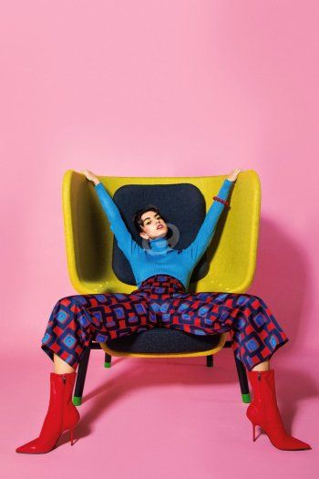 شاهد .. خاص - ماري تيريز حنا تكشف عما فعلته معها زينة مكي .. وبعد أن أنقذها معتصم النهار هذه طبيعة علاقتهما