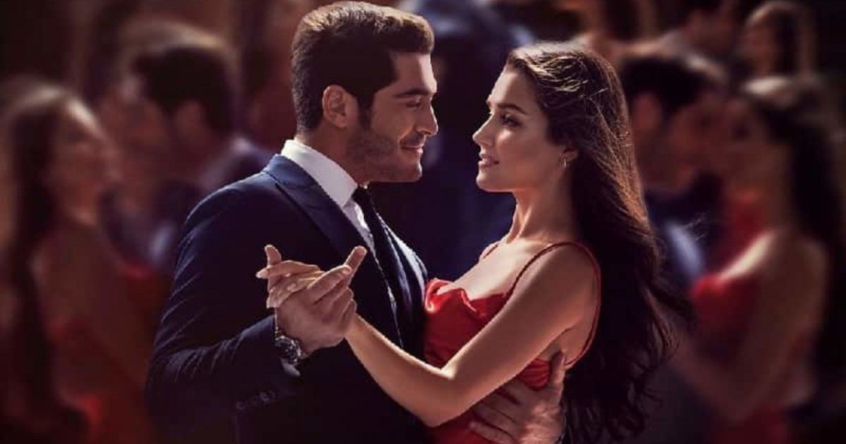 شاهد .. "شخص آخر" لـ هاندا أرتشيل وبوراك دينير يتصدر الترند منذ أولى حلقاته