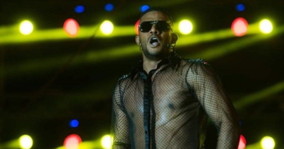 شاهد .. بعد محمد رمضان وأحمد سعد وغيرهما .. سعد رمضان بملابس شفافة