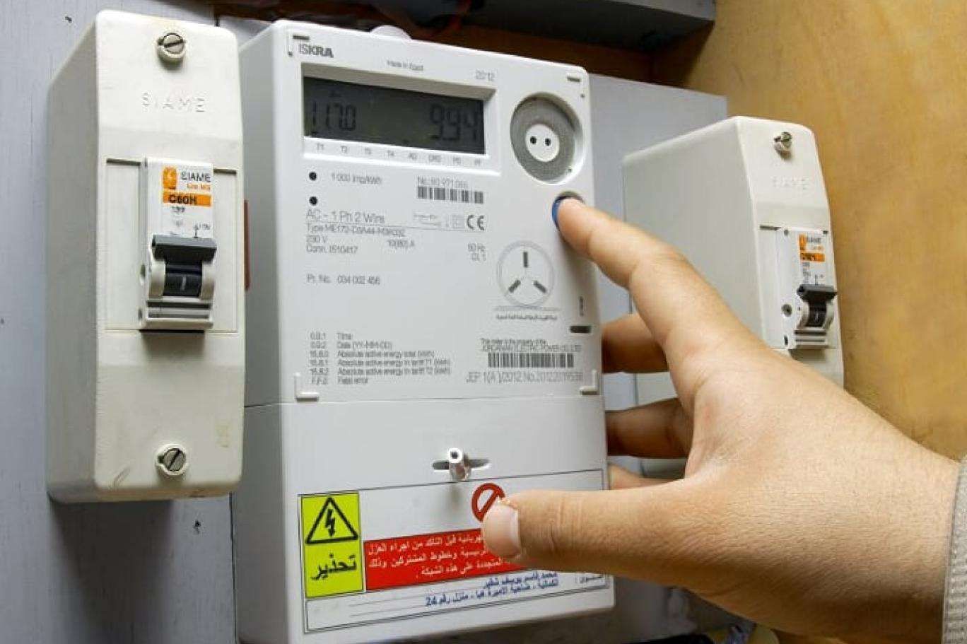 شركة الكهرباء تحذر.. يجب الإبلاغ عن هذه الحالات فورا