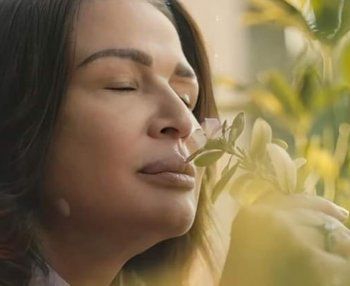 شاهد .. بالصور- إلهام شاهين تكشف عن شخصيتها في "الفريدو".. إليكم التفاصيل