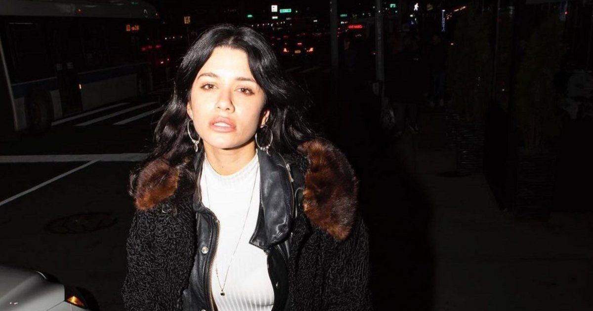 شاهد .. بالصور- بلوك كاجوال مميز..سينتيا خليفة تقضي وقتاً رائع في باريس