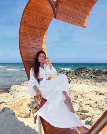 شاهد .. ميريام فارس تحتفل بعيد زواجها التاسع بهذه الطريقة-بالصور