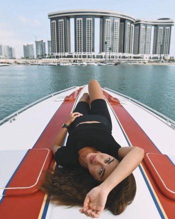 شاهد .. بالصور- على الـ "جيت سكي" ومن وصت البحر..يارا السكري تستمتع بأوقات صيفية رائعة