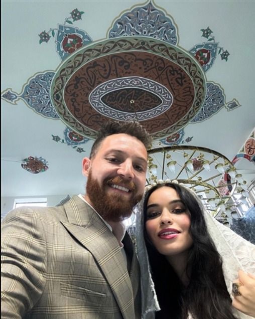 بالصور .. تعالي شاهد عروسة محمود حجازي : ملكة جمال