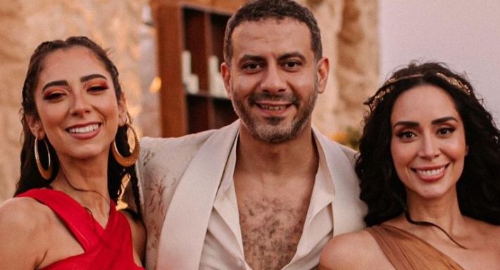 ومين يشهد للعروسة : فراج يدافع عن شقيقة زوجته