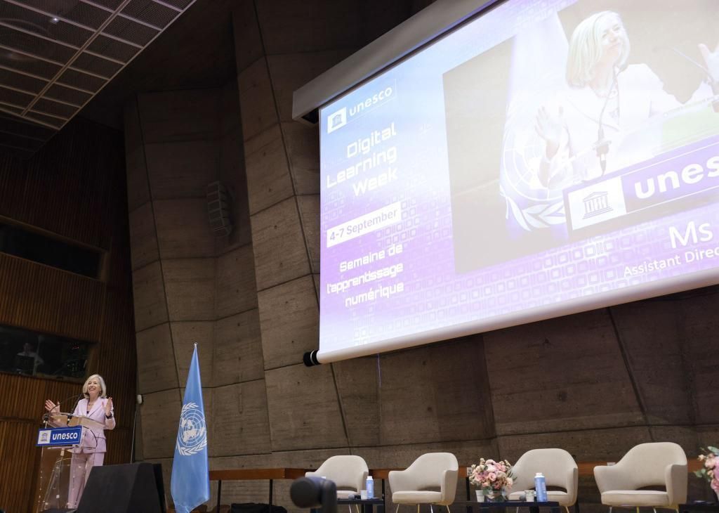 اليونسكو: الإمارات شريك استراتيجي في مجال التعليم