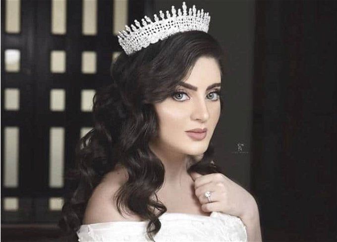 خطفت الأنظار بإطلالتها.. الإعلامية دانية شافعي تحتفل بزواجها