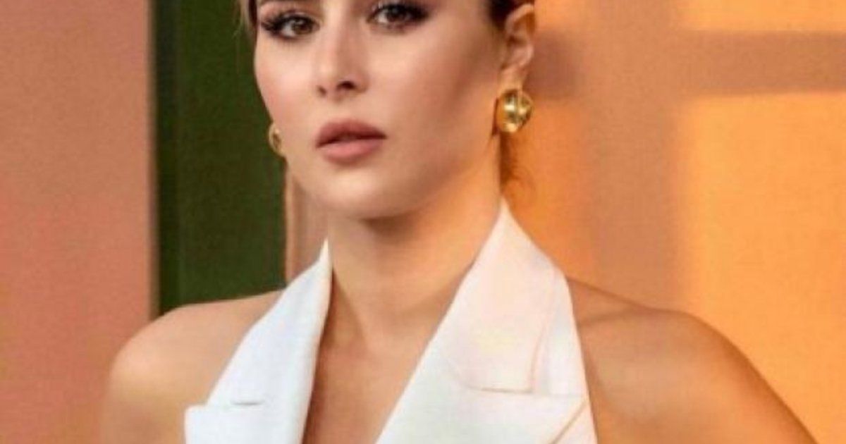 شاهد .. بإطلالة أنيقة.. عائشة بن أحمد تخطف الأنظار في احدث ظهور لها