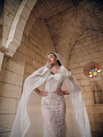 شاهد .. زهور العروس : الانصهار الرومانسي لأناقة باريس وزهور ألمانيا في نهضة عبد محفوظ الجديدة