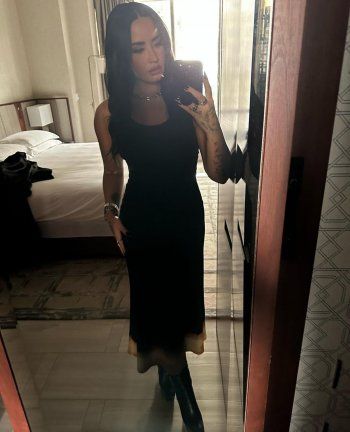 شاهد .. صورة تثير قلق محبي ديمي لوفاتو.. فهل عادت إلى عادتها السابقة؟