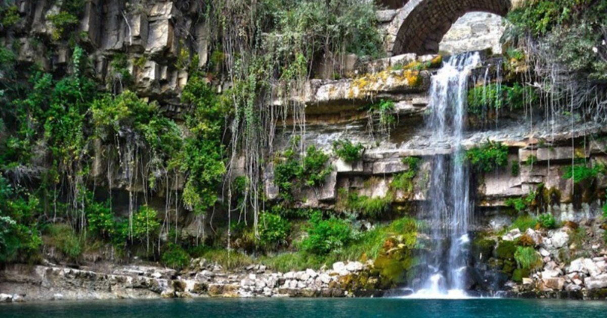 شاهد .. خاص- شلالات لبنان ترسم أجمل اللوحات الطبيعية وتستقطب الزوار والسياح .. تعرفوا عليها