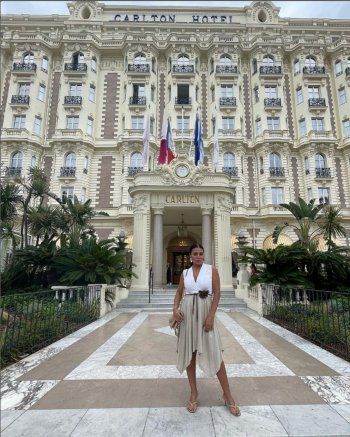 شاهد .. بالصور- من كان.. رانيا يوسف تحظى بإعجاب الجمهور بسبب جمالها وأنوثتها