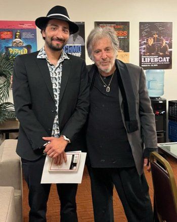 شاهد .. مالك الرحباني يحقق حلم عمره بإجائه مقابلة مع آل باتشينو وهكذا وصفه-بالصورة