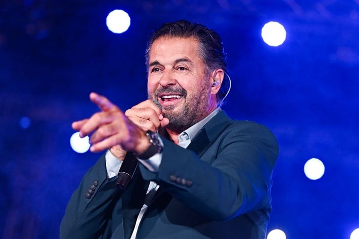 لو عندك موهبة روح قدم في المسابقات الغنائية “X Factor”