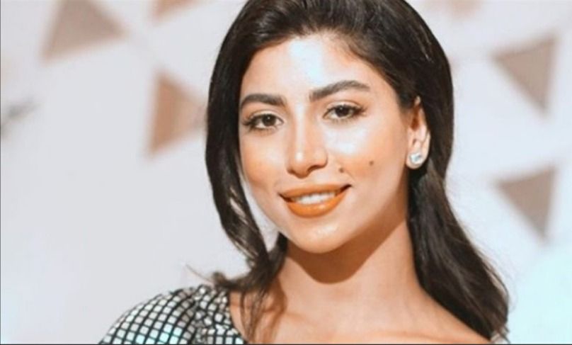 ياكارولين عزمي : إيه النفخ ده !!