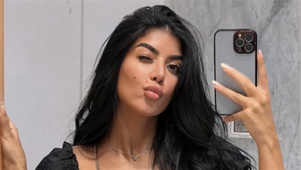 ياكارولين عزمي : إيه النفخ ده !!