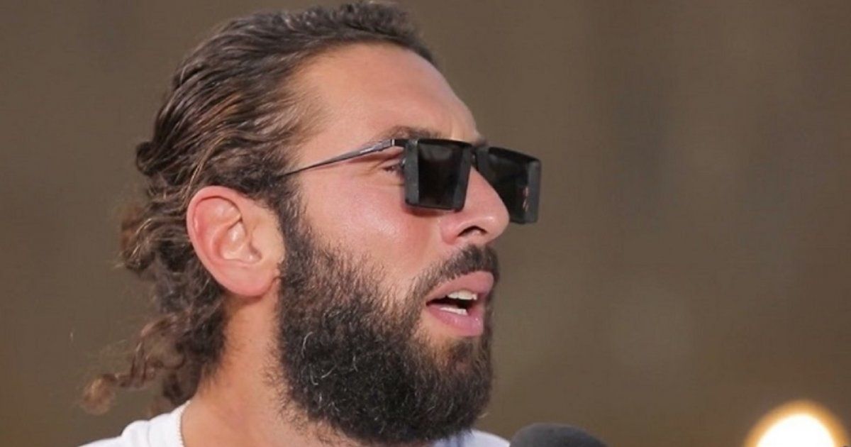 شاهد .. تامر هاشم يعتذر من محبيه وهذا ما قاله