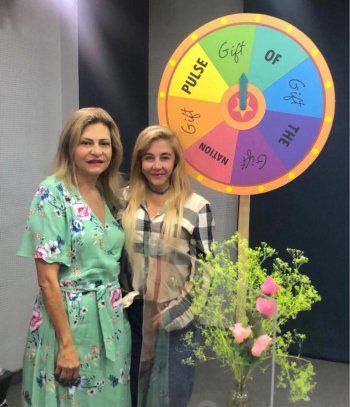 شاهد .. هلا المر : الإعلام الشيطاني فعل ذلك في الموريكس دور .. وأتمنى أن تعود للإذاعة قيمتها