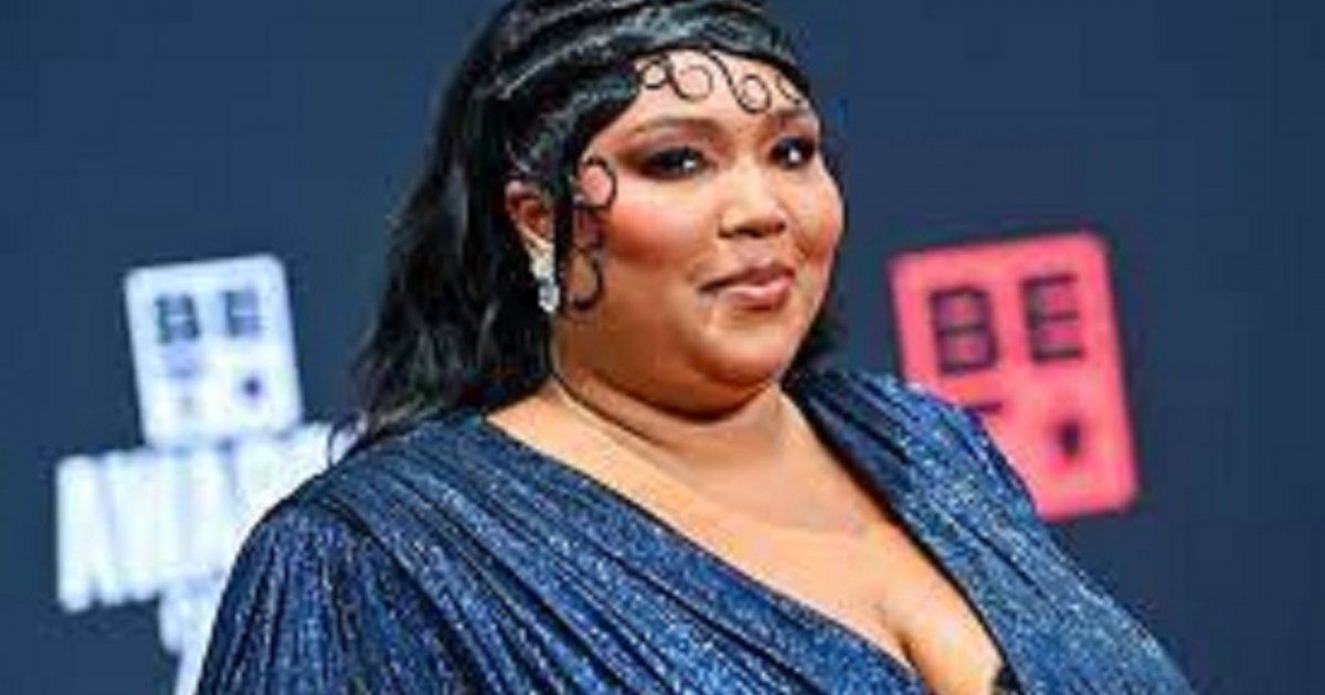 شاهد .. دعوى قضائية ضد ليزو من قبل عضو سابق آخر في فريقها