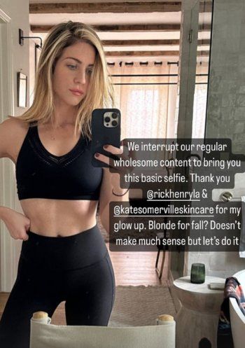 شاهد .. بالصورة - بريتاني سنو تغيير شكلها كلياً وهكذا بدت