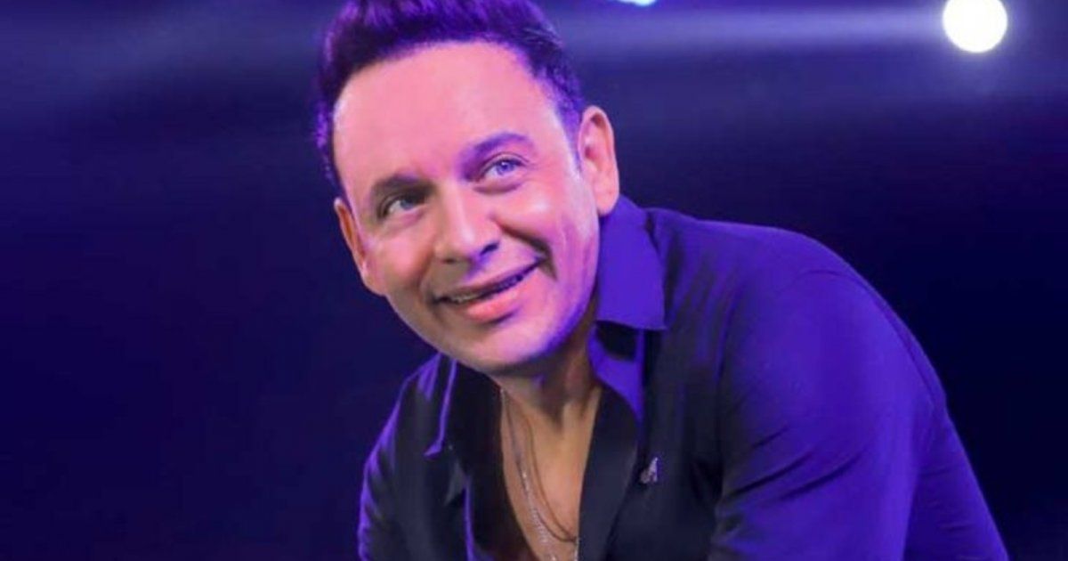 شاهد .. بالفيديو- تيام مصطفى قمر يقلد والده على طريقة كليب "منايا"