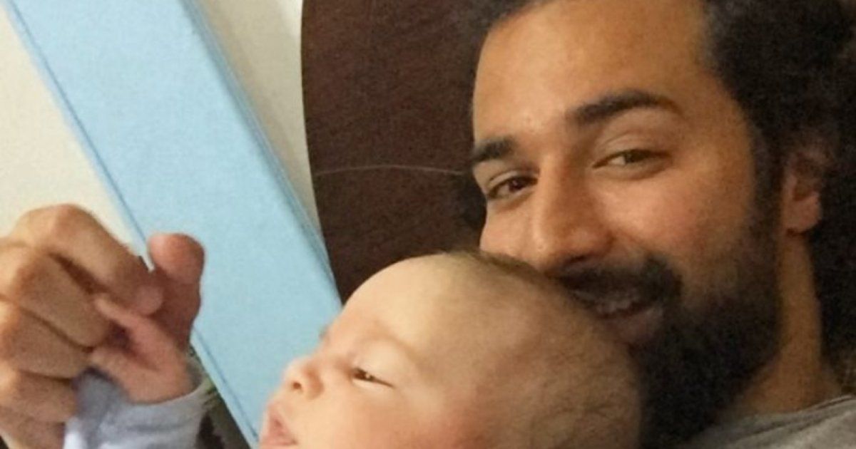 شاهد .. صور جديدة لإبن أحمد حاتم.. وبهذه الكلمات عايده في يوم ميلاده