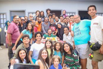 شاهد .. إنتهاء تصوير "أرواح خفية".. وهكذا إحتفل فريق العمل