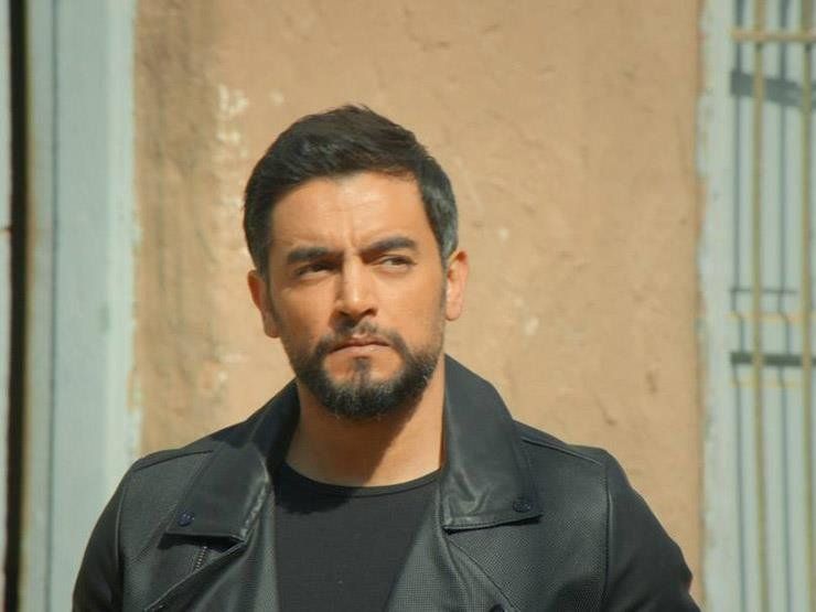 شاهد .. هذه المهنة التي كان يريد هاني سلامة التخصص فيها قبل أن يصبح ممثل
