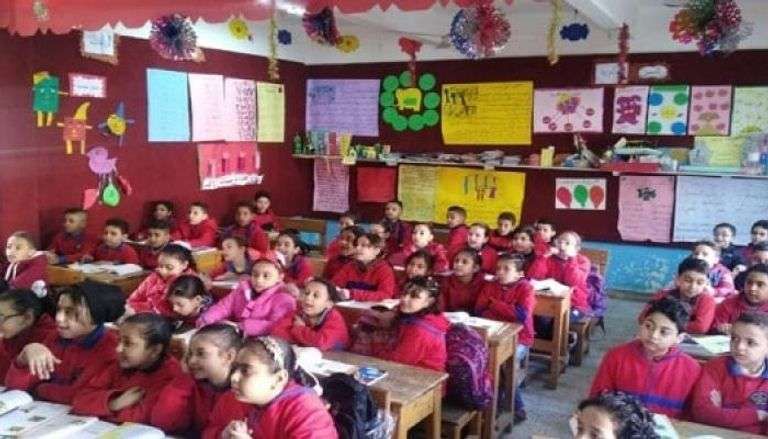 تعليمات هامة من المدارس للطلاب قبل بدء الدراسة.. خلي بالك من شعرك