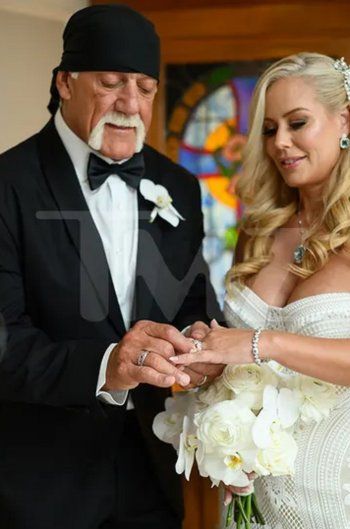 شاهد .. بالصور - هالك هوغان يتزوج للمرة الثالثة وإبنته تتغيب