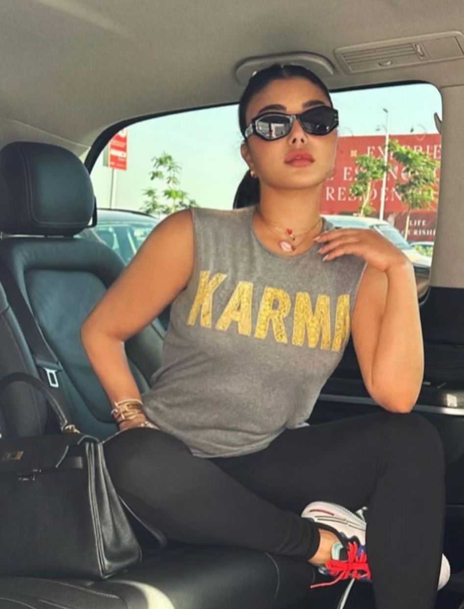 تيتا هيفاء وهبي لسة عايزة تحتفظ بلقب ملكة الإثارة : شاهد