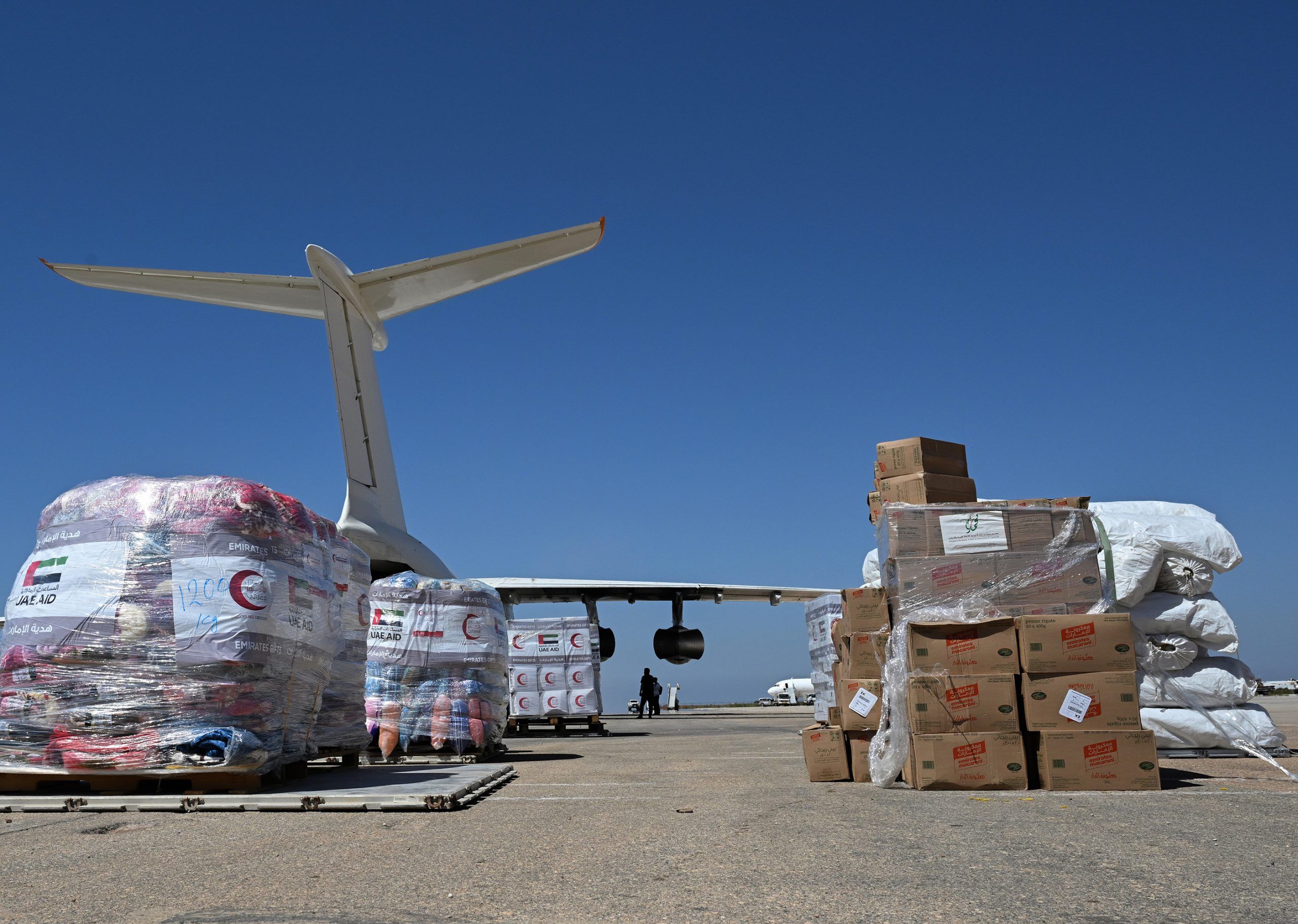 622 طن مساعدات إغاثية وإنسانية من الإمارات إلى ليبيا خلال 11 يوماً