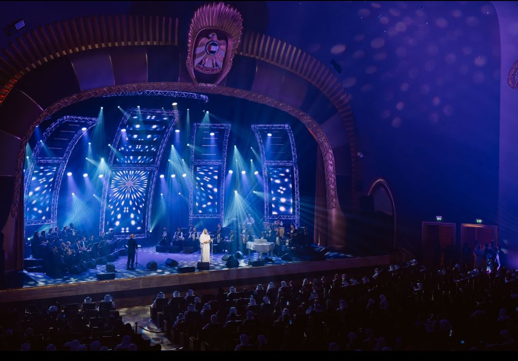 حسين الجسمي يفتتح الموسم بحفل مُبهر بمقاييس عالمية في منارة الفنون أبوظبي