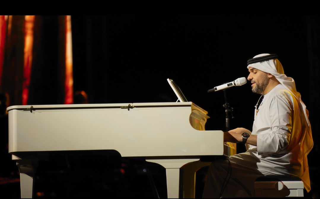 حسين الجسمي يفتتح الموسم بحفل مُبهر بمقاييس عالمية في منارة الفنون أبوظبي