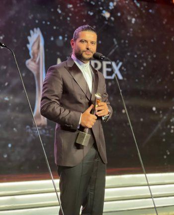 شاهد .. بذكرى ميلاده.. إليكم كم يبلغ عمر ناصيف زيتون