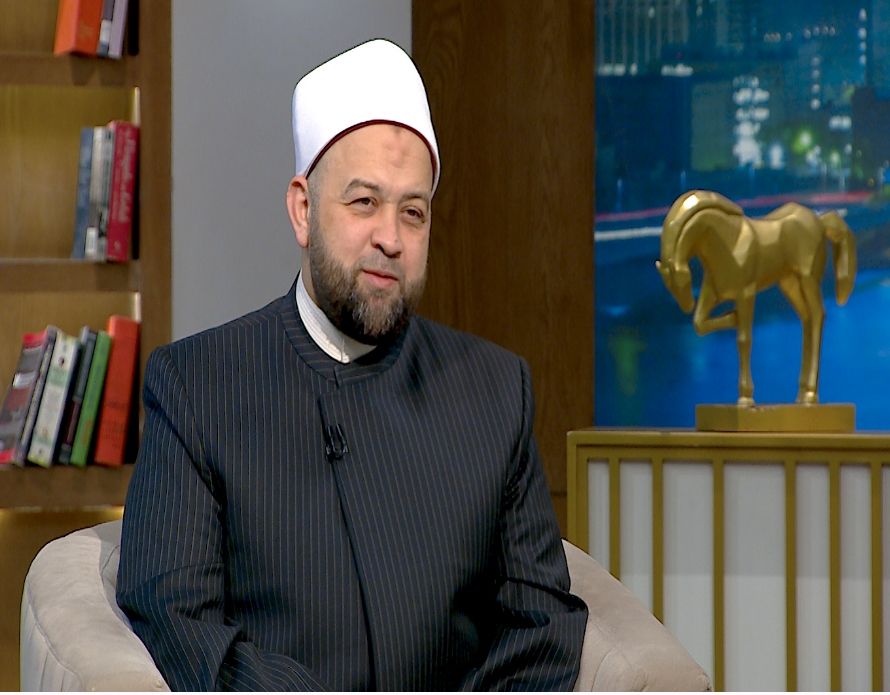 الشيخ يسري عزام : ميلاد النبي رحمة لأمته وانطفأت نيران كسري بميلاده