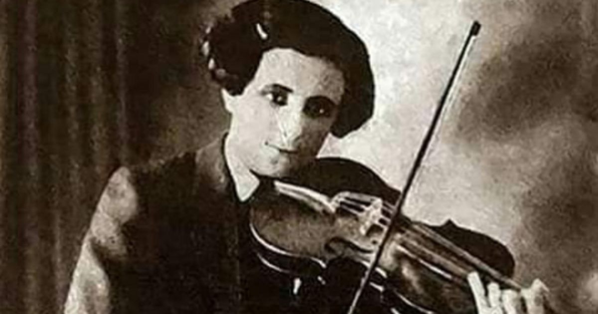 شاهد .. من هي "أشهر عجوز في السينما المصرية"؟؟ هذه قصتها!