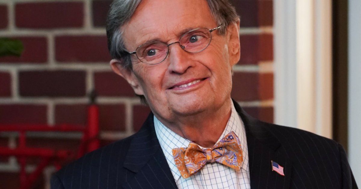 شاهد .. وفاة ديفيد ماكالوم بطل مسلسل "NCIS" عن عمر يناهز الـ 90 عاما