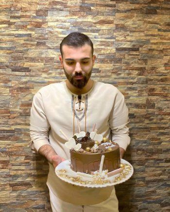 شاهد .. هكذا احتفل حيدر أحمد في عيد ميلاده - بالصور