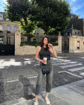 شاهد .. من شوارع العاصمة الفرنسية باريس.. ماريتا الحلاني تبرز جمالها- بالصور