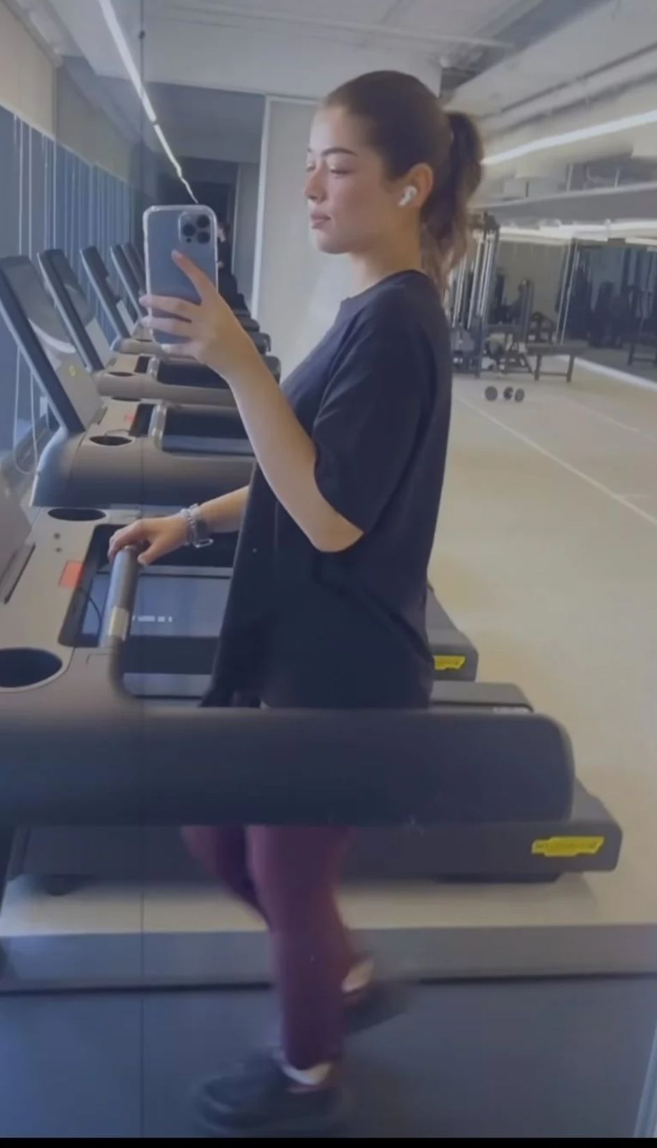 بنت النجم احمد زاهر احلوت وادورت بعد ما نزلت الجيم : شاهد