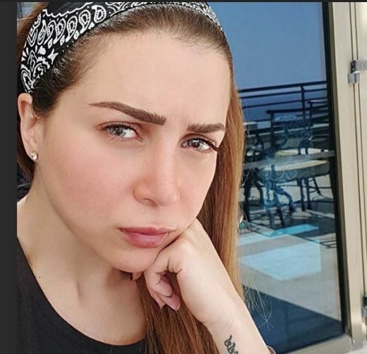 مي عز الدين ندمانة علي فيلم فرح بس مش عاوزة تقول