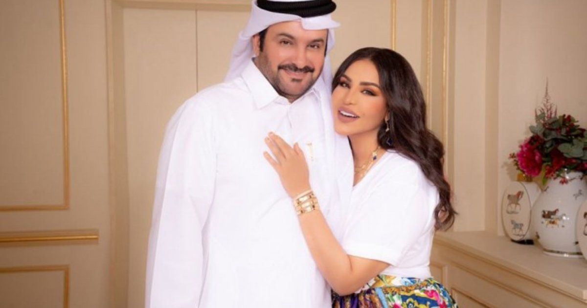 شاهد .. مبارك الهاجري يشيد برومانسية أحلام في احتفالها بعيد كيلاده-بالفيديو