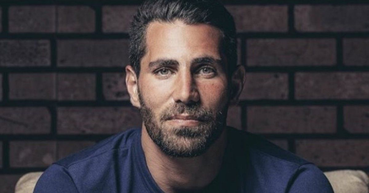 شاهد .. عزيز مرقة يتحدث عن سبب خوضه مجالات متعددة من الفن